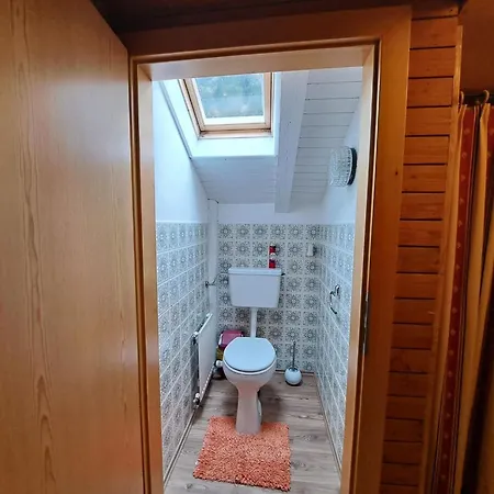 Schragl By Interhome גינזלינג
